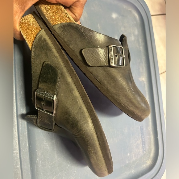 Black Leather Birkenstock Boston Clogs Sized 41 Regular Width MAKE AN OFFER! - Picture 12 of 14